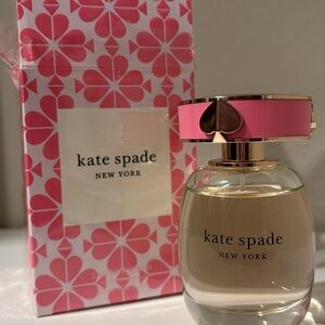 Kate Spade Signature Parfum Spray with box